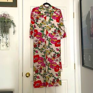 Vintage 1960s floral house dress